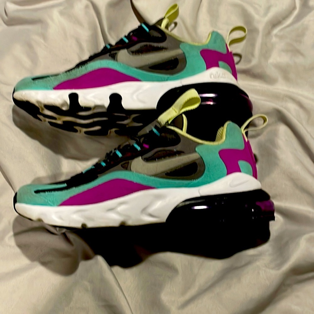 Girls Nike Air Max 70